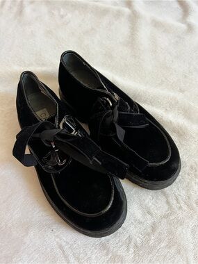Girls' Black Velvet Lace-Up Dress Shoes with Ribbon Ties Made in Italy